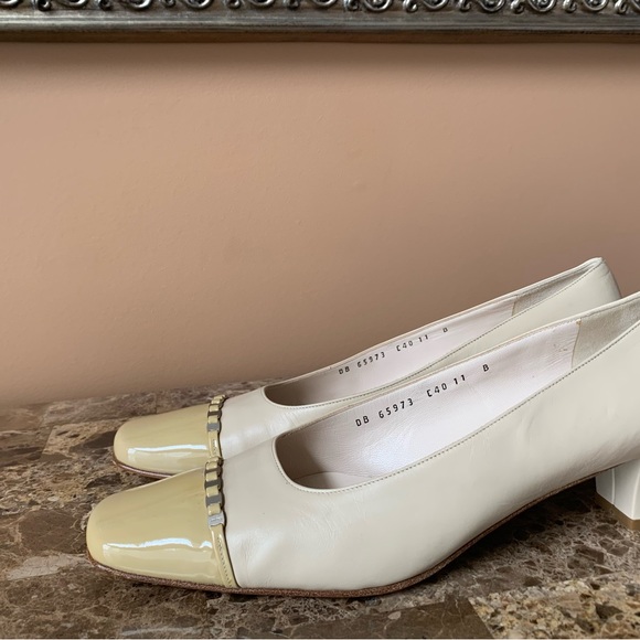 Salvatore Ferragamo pumps size 40c - Picture 2 of 9